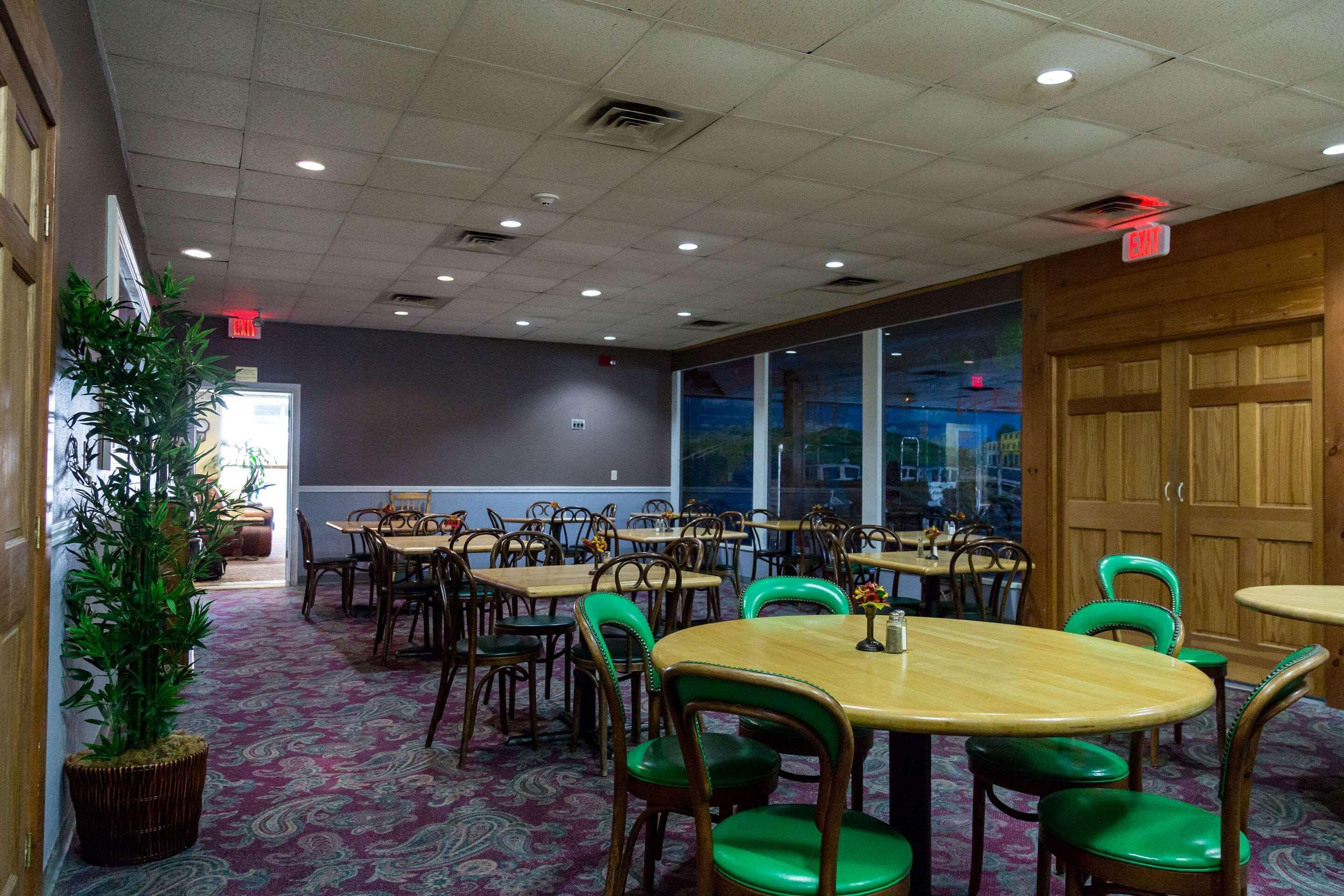 Fireside Inn & Suites Auburn Луистън Екстериор снимка