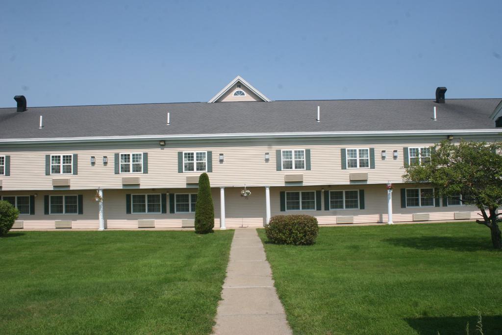 Fireside Inn & Suites Auburn Луистън Екстериор снимка