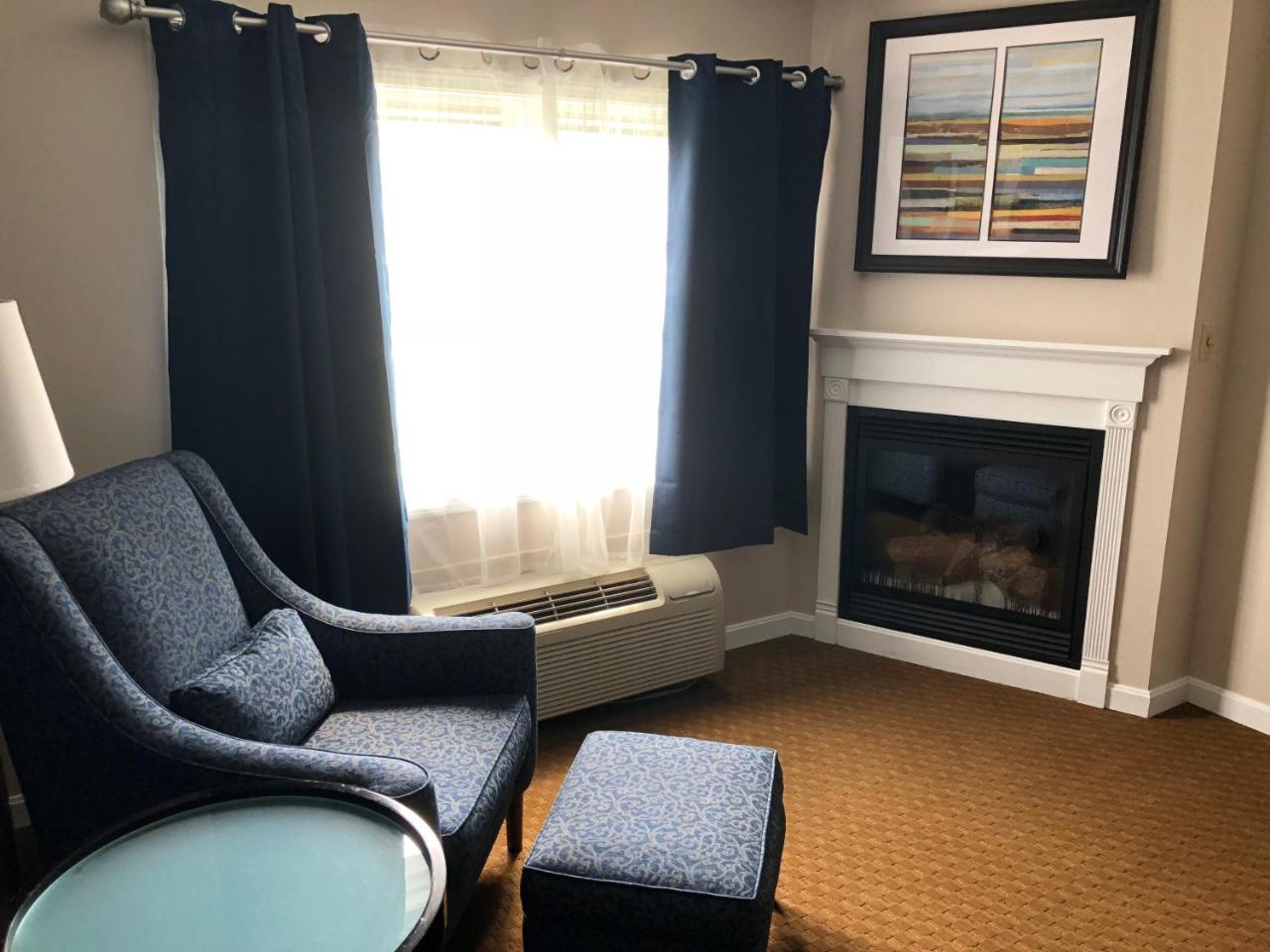 Fireside Inn & Suites Auburn Луистън Екстериор снимка